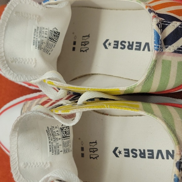 Converse Chuck Taylor All Stara sz 7 - Picture 6 of 6